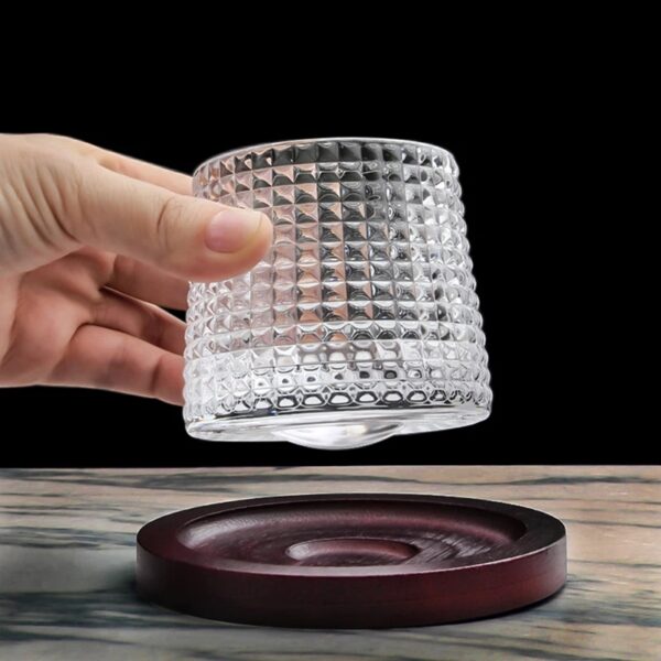 Ротирачки стаклени чаши 150ml сет 6 парчиња - Image 2